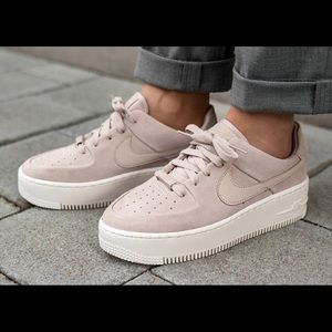 Women’s Nike AF1 Sage Low Shoes